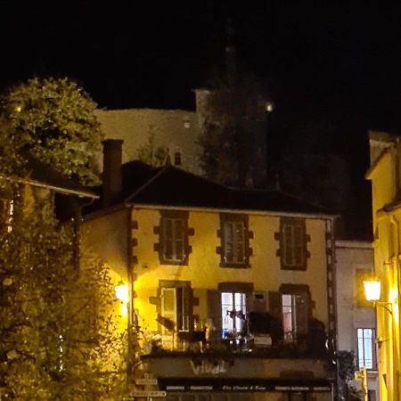 Gite De La Chateldonnaise Exterior foto