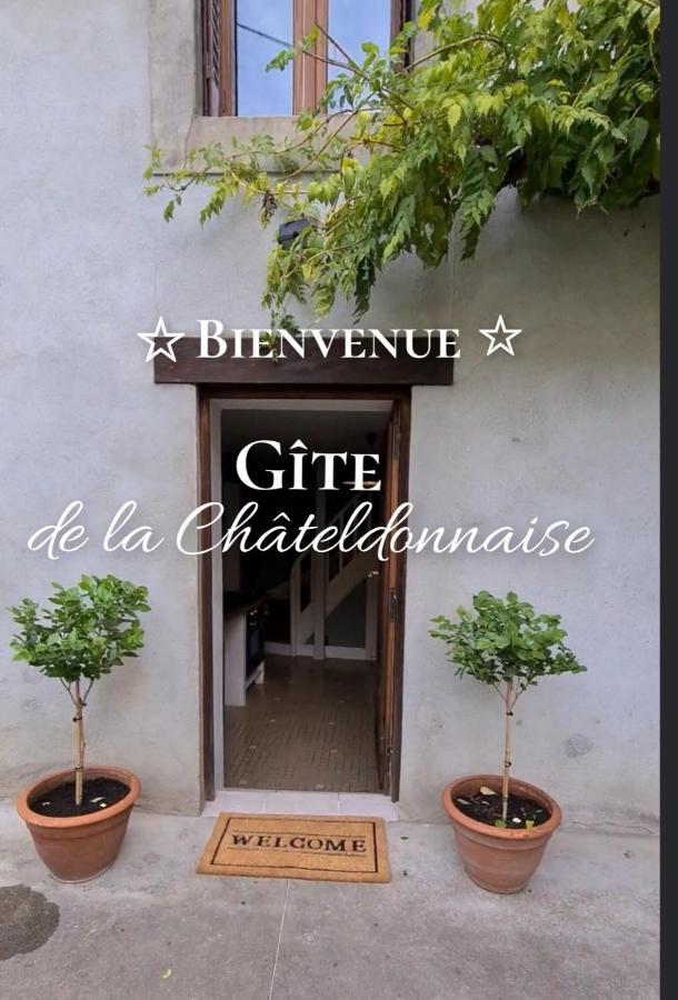 Gite De La Chateldonnaise Exterior foto